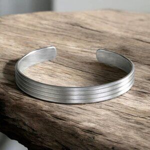 Brushed sterling silver linear pinstripe open cuff bangle bracelet